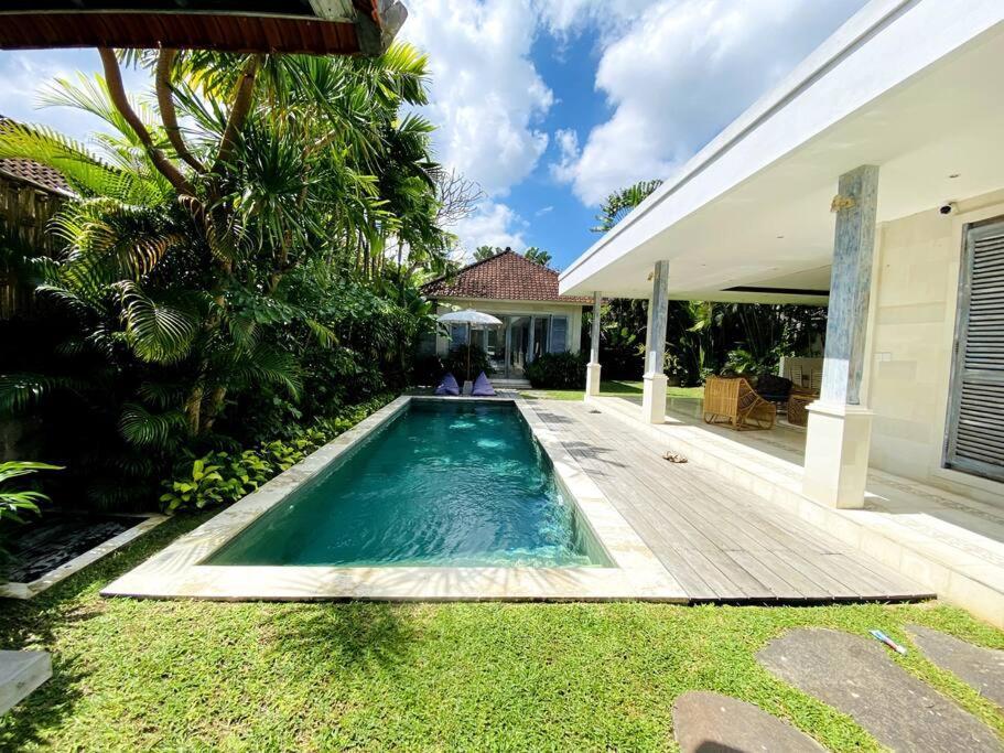 Villa Biru - 500M Batubelig Beach 坎古 外观 照片