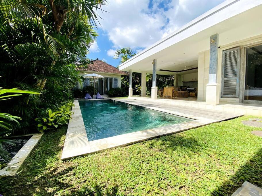 Villa Biru - 500M Batubelig Beach 坎古 外观 照片